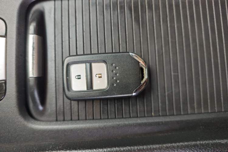Used Honda Jade 2020 1.8L automatic Comfort version Interior 1