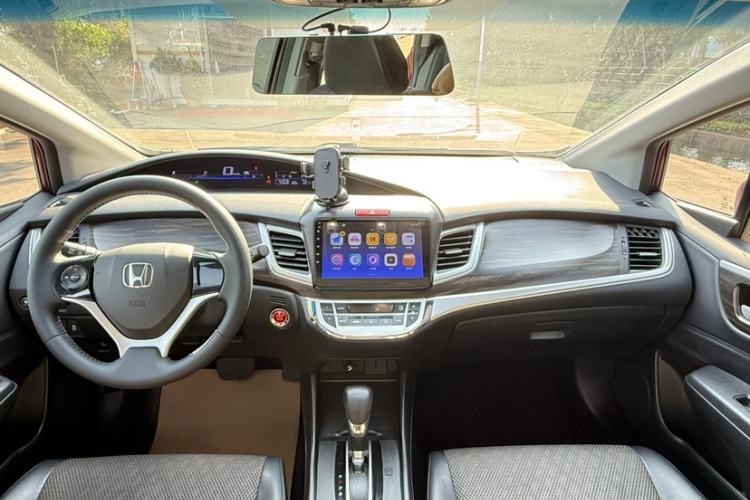 Used Honda Jade 2020 1.8L automatic Comfort version Interior 4