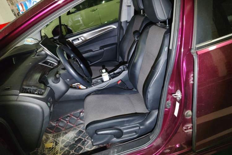 Used Honda Jade 2020 1.8L automatic Comfort version Left Front Seat