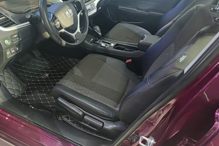 Used Honda Jade 2020 1.8L automatic Comfort version Left Front Seat