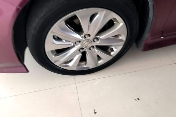 Used Honda Jade 2020 1.8L automatic Comfort version Left Front Wheel Hub