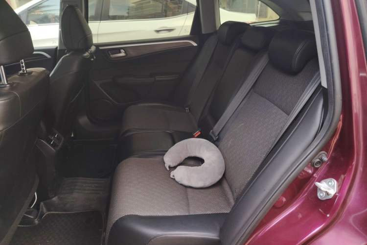 Used Honda Jade 2020 1.8L automatic Comfort version Left Rear Seat
