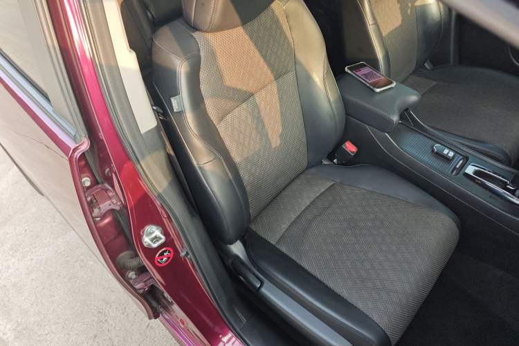 Used Honda Jade 2020 1.8L automatic Comfort version Right Front Seat