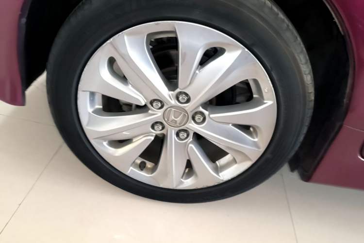 Used Honda Jade 2020 1.8L automatic Comfort version Right Rear Wheel Hub