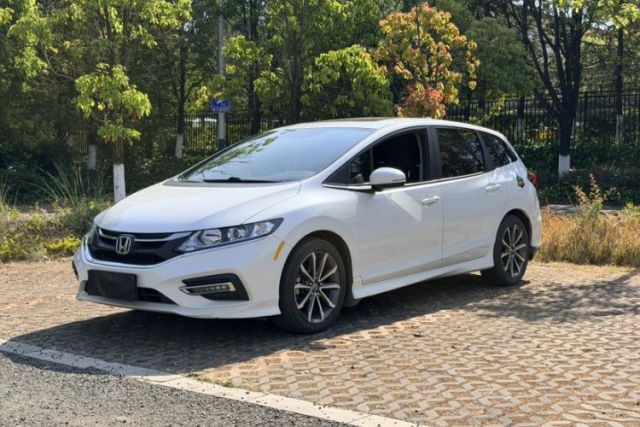 Used Honda Jade 2020 1.8L automatic Comfort version