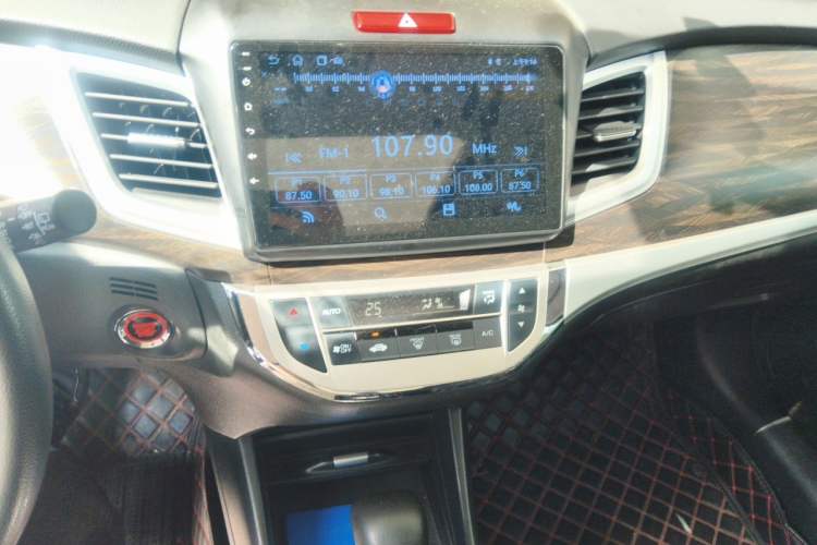 Used Honda Jade 2020 1.8L automatic Comfort version Audio And AC Panel