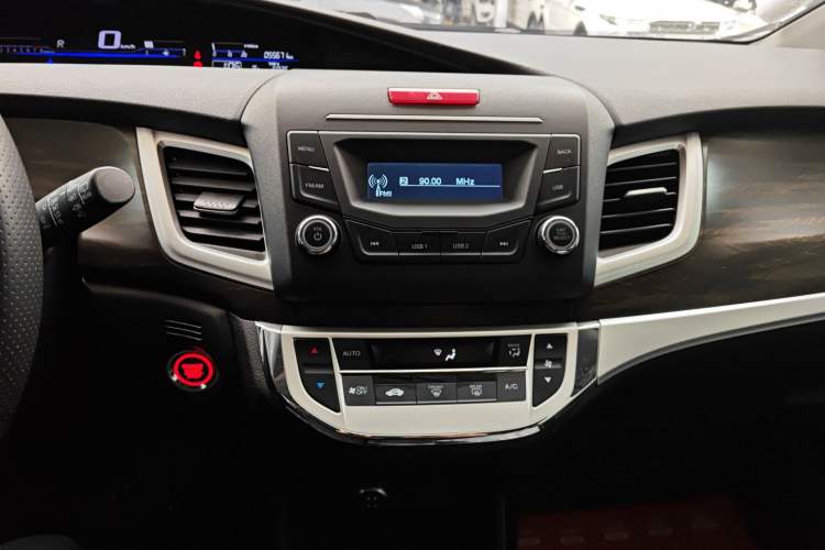 Used Honda Jade 2020 1.8L automatic Comfort version Audio And AC Panel