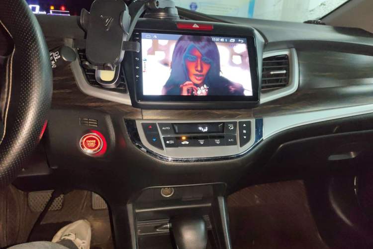Used Honda Jade 2020 1.8L automatic Comfort version Audio And AC Panel