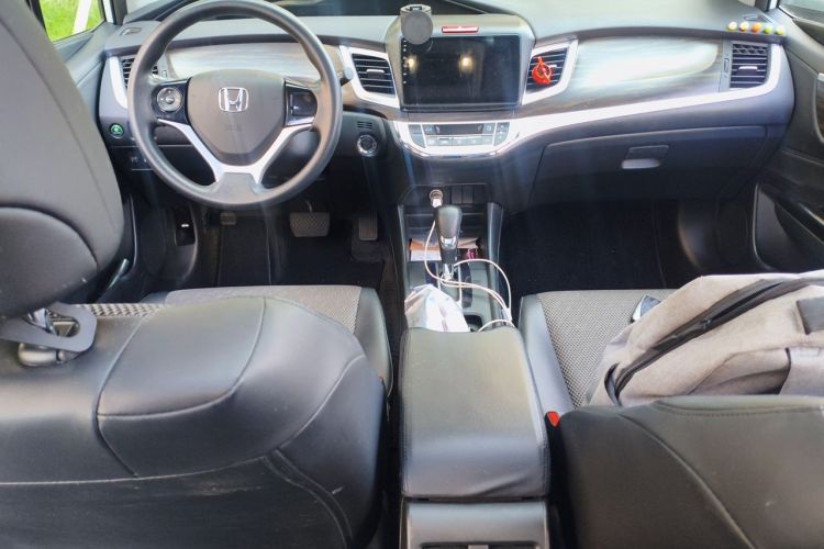 Used Honda Jade 2020 1.8L automatic Comfort version Center Console