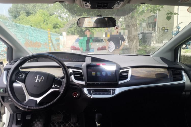 Used Honda Jade 2020 1.8L automatic Comfort version Center Console