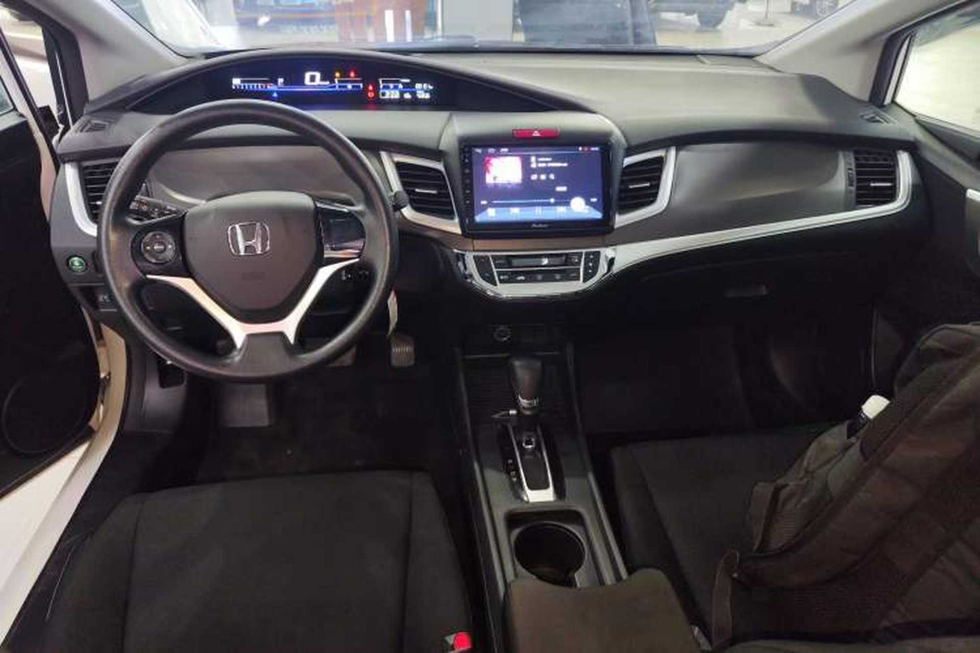 Used Honda Jade 2020 1.8L Automatic Classic Edition Center Console