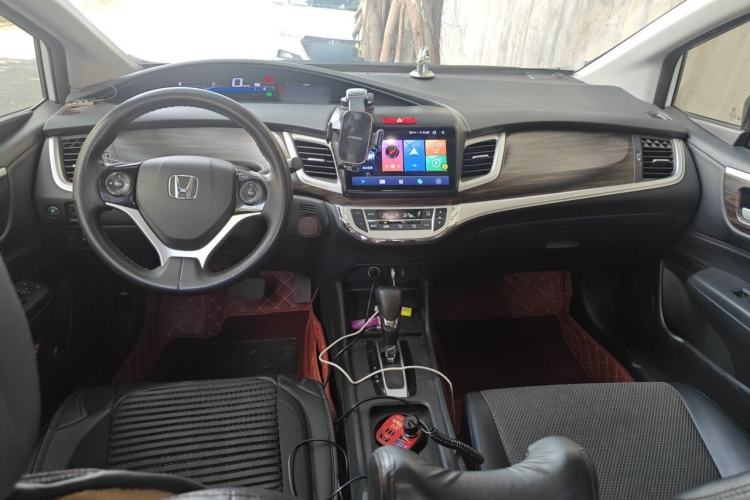 Used Honda Jade 2020 1.8L automatic Comfort version Center Console
