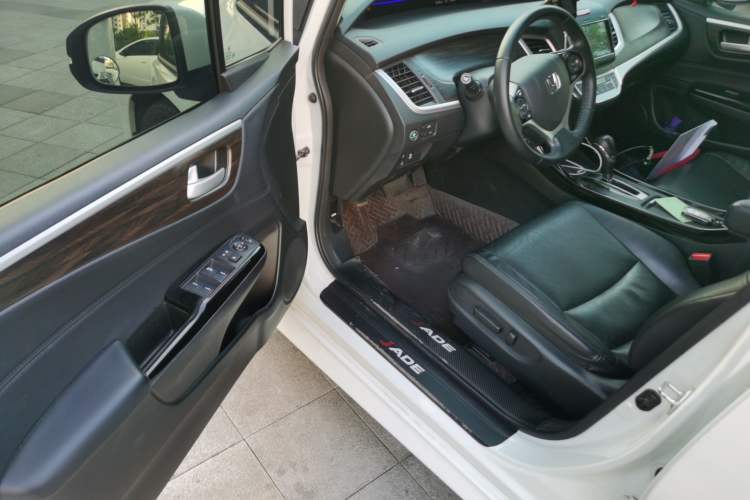 Used Honda Jade 2020 210TURBO CVT Luxury Edition Driver Seat