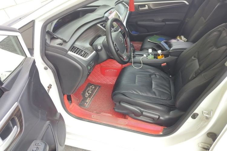 Used Honda Jade 2020 1.8L automatic Comfort version Driver Seat