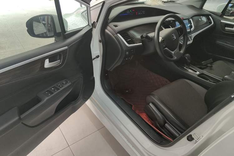 Used Honda Jade 2020 1.8L automatic Comfort version Driver Seat