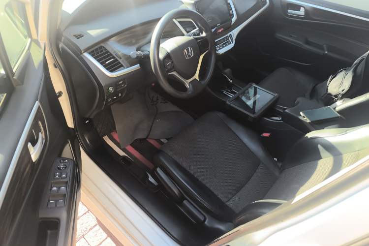 Used Honda Jade 2020 1.8L automatic Comfort version Driver Seat