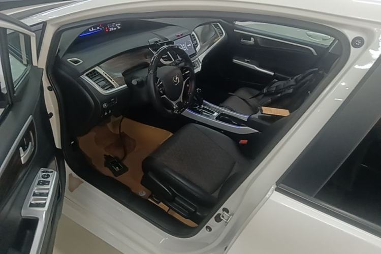 Used Honda Jade 2020 1.8L automatic Comfort version Driver Seat