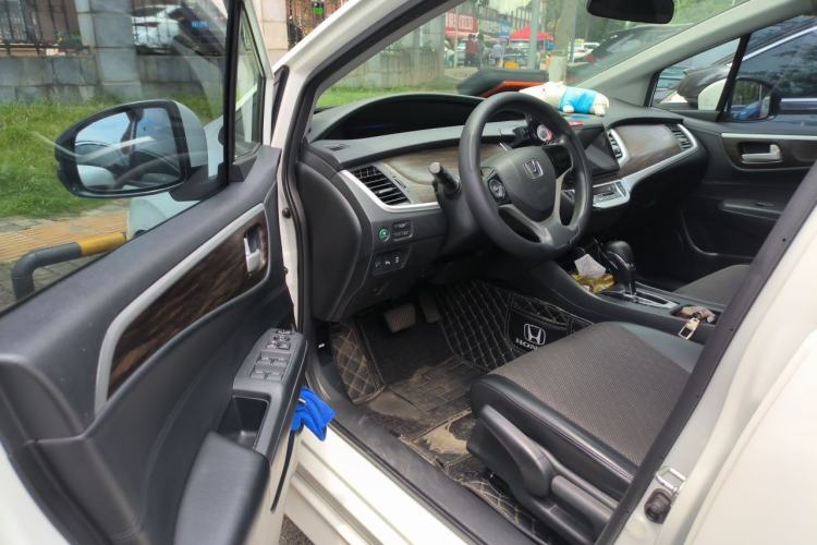 Used Honda Jade 2020 1.8L automatic Comfort version Driver Seat