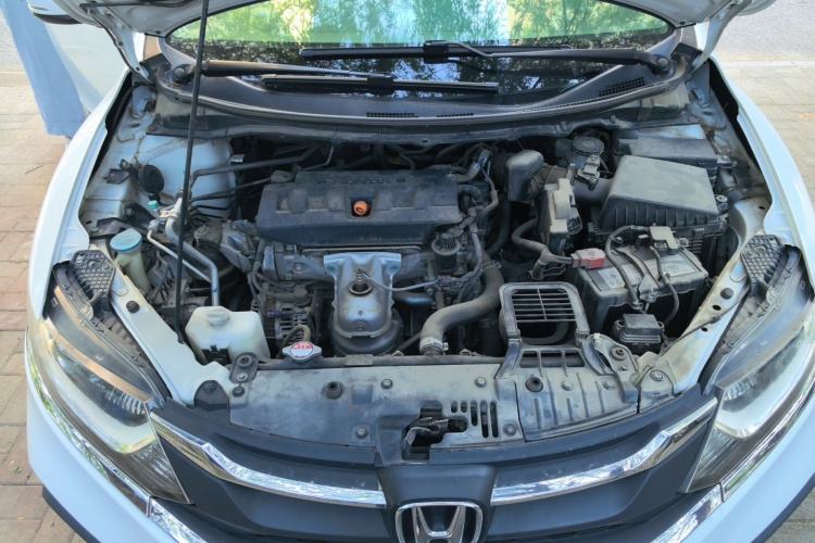 Used Honda Jade 2020 1.8L automatic Comfort version Engine Bay