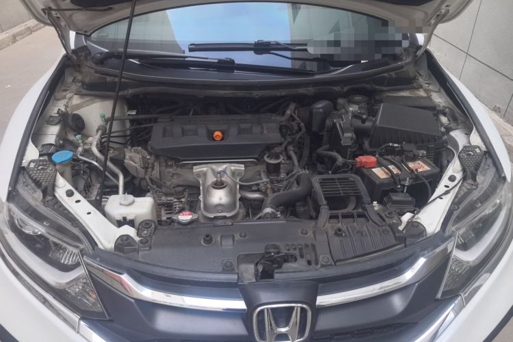 Used Honda Jade 2020 1.8L automatic Comfort version Engine Bay
