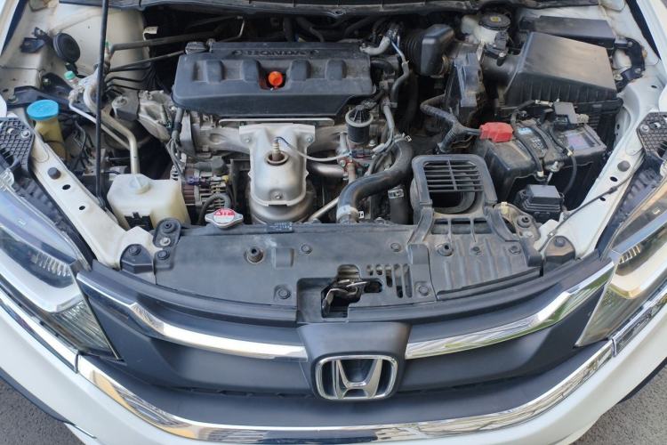 Used Honda Jade 2020 1.8L automatic Comfort version Engine Bay