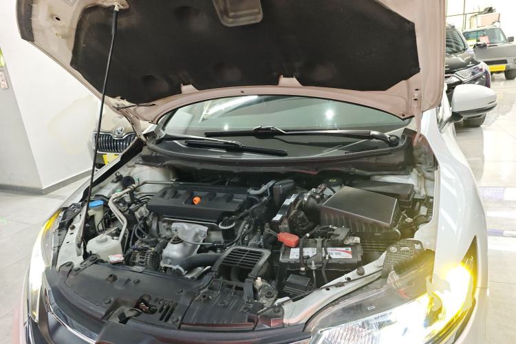 Used Honda Jade 2020 1.8L automatic Comfort version Engine Bay