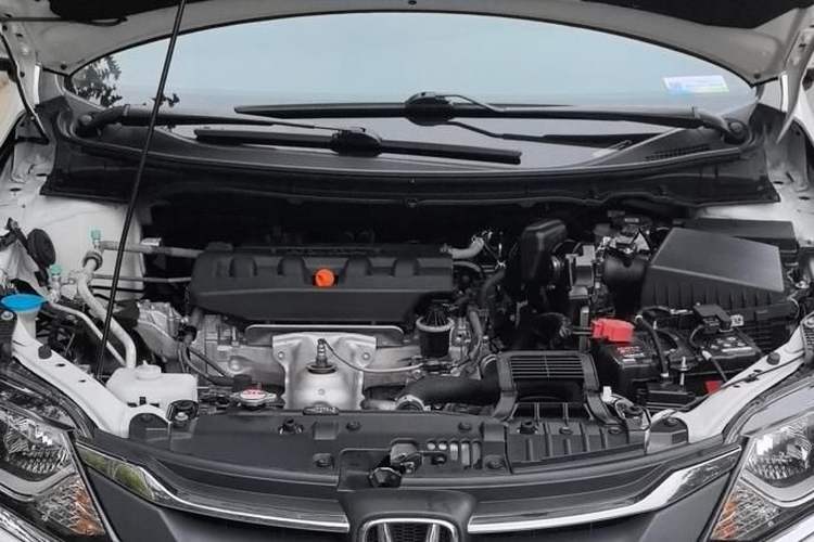 Used Honda Jade 2020 1.8L automatic Comfort version Engine Bay