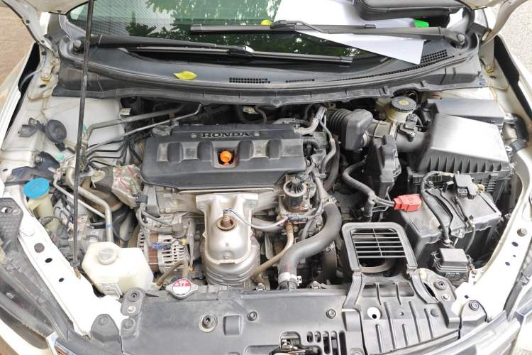 Used Honda Jade 2020 1.8L automatic Comfort version Engine Bay