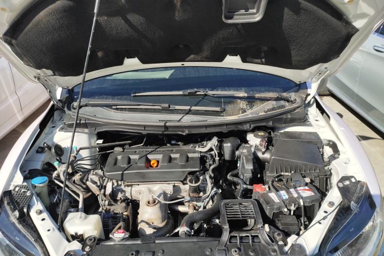 Used Honda Jade 2020 1.8L automatic Comfort version Engine Bay