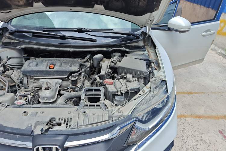 Used Honda Jade 2020 1.8L automatic Comfort version Engine Bay Left