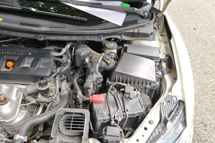 Used Honda Jade 2020 1.8L automatic Comfort version Engine Bay Left