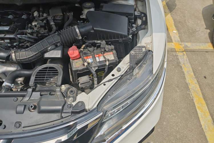 Used Honda Jade 2020 210TURBO CVT Luxury Edition Engine Bay Left