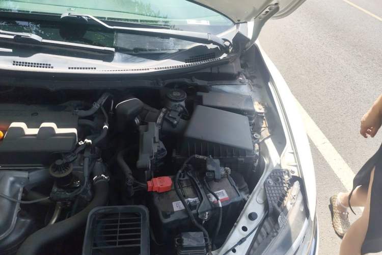Used Honda Jade 2020 1.8L automatic Comfort version Engine Bay Left