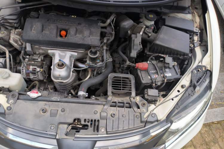 Used Honda Jade 2020 1.8L automatic Comfort version Engine Bay Left
