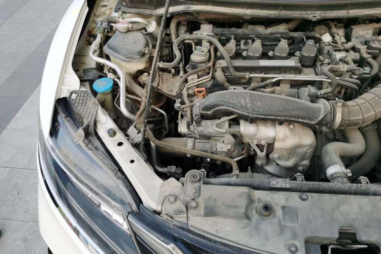 Used Honda Jade 2020 210TURBO CVT Luxury Edition Engine Bay Right