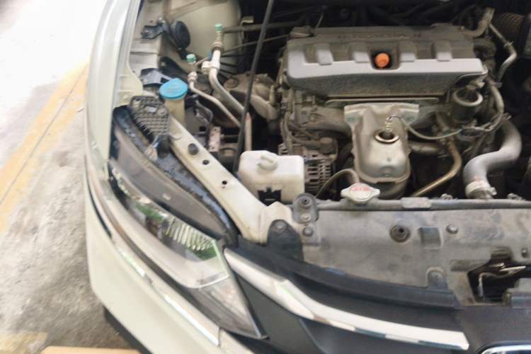 Used Honda Jade 2020 1.8L automatic Comfort version Engine Bay Right