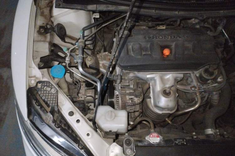 Used Honda Jade 2020 1.8L automatic Comfort version Engine Bay Right