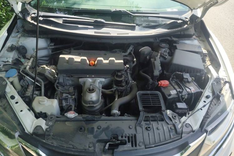 Used Honda Jade 2020 1.8L automatic Comfort version Engine Bay