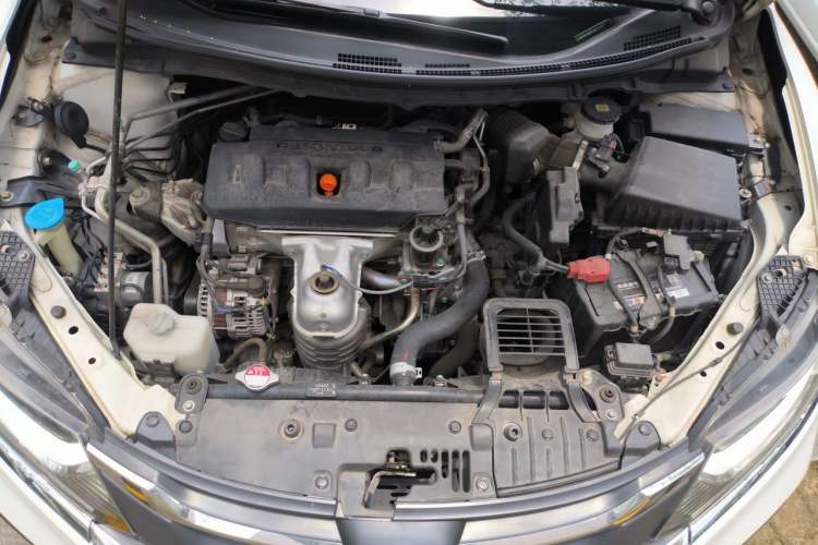 Used Honda Jade 2020 1.8L automatic Comfort version Engine Bay