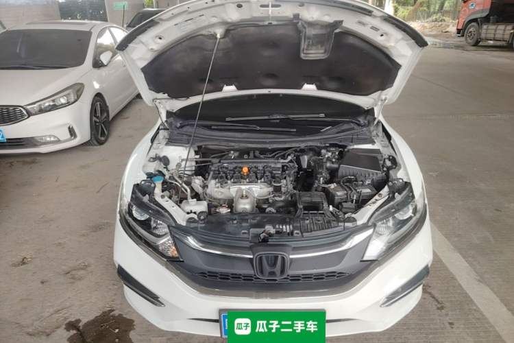 Used Honda Jade 2020 1.8L automatic Comfort version Engine Bay