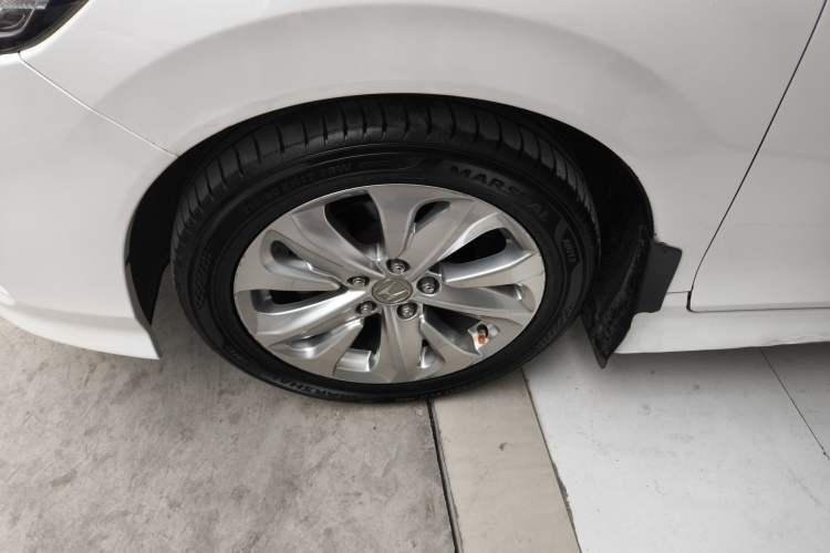 Used Honda Jade 2020 1.8L automatic Comfort version Exterior 1