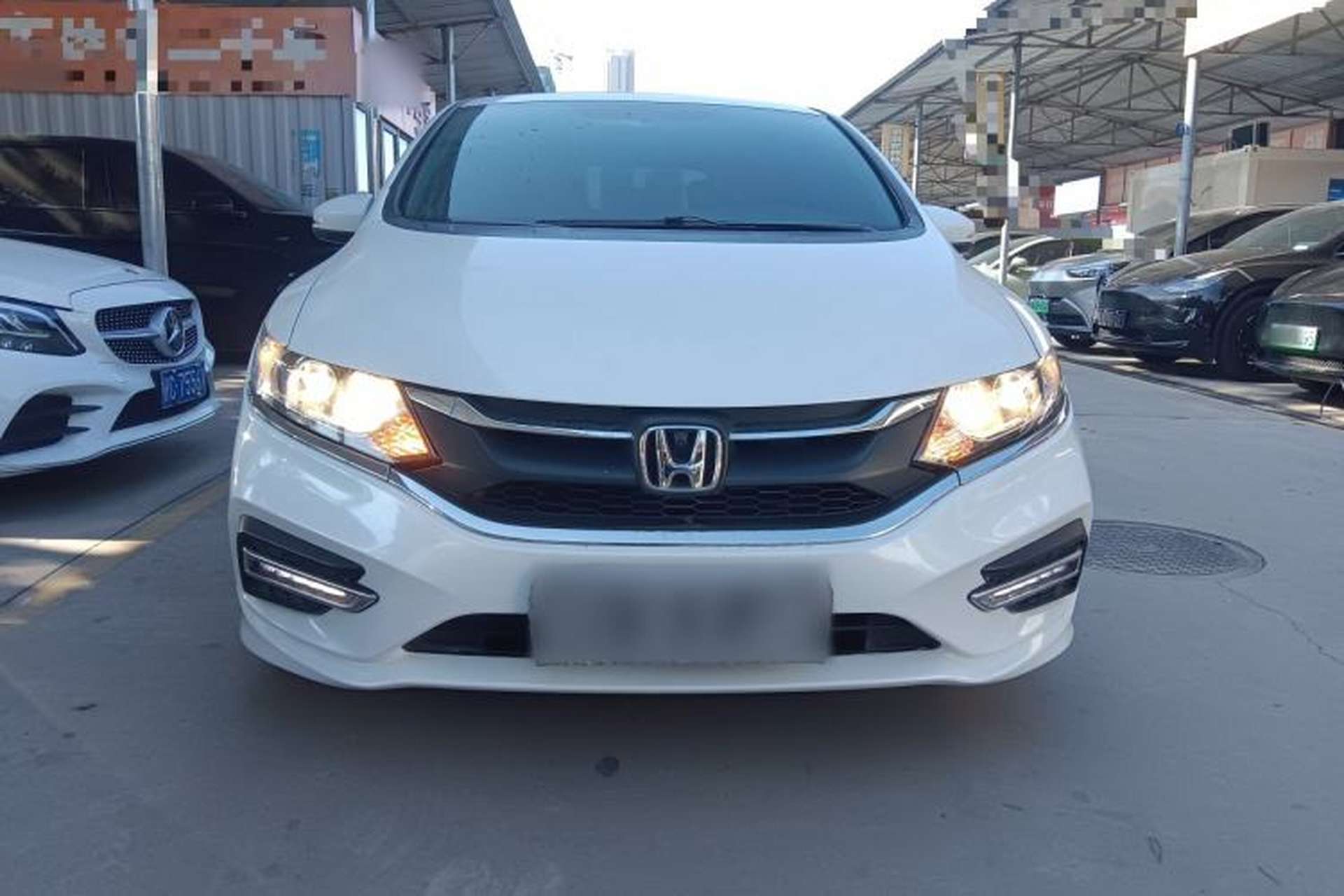 Used Honda Jade 2020 1.8L automatic Comfort version Exterior 1