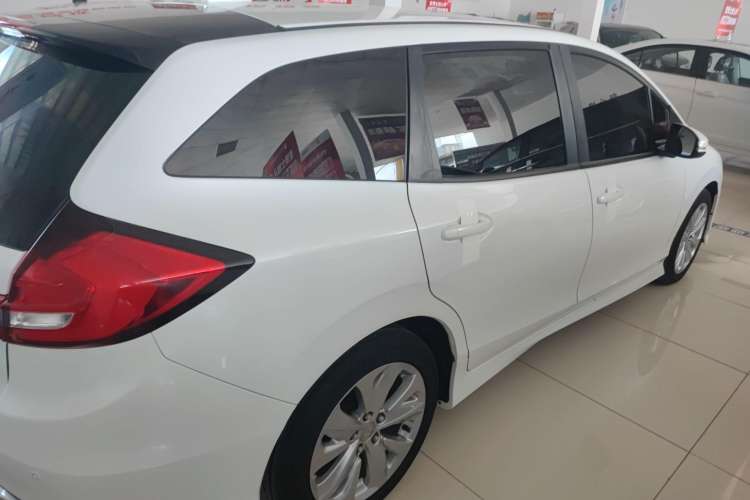 Used Honda Jade 2020 1.8L automatic Comfort version Exterior 3