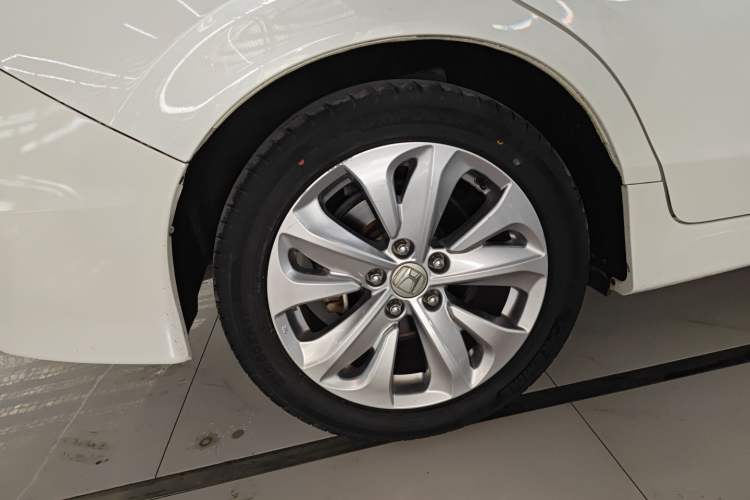Used Honda Jade 2020 1.8L automatic Comfort version Exterior 3