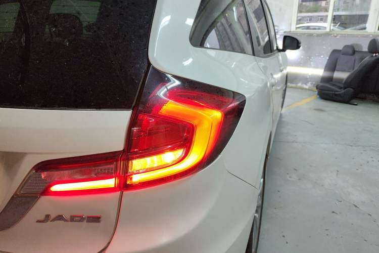 Used Honda Jade 2020 1.8L automatic Comfort version Exterior 3