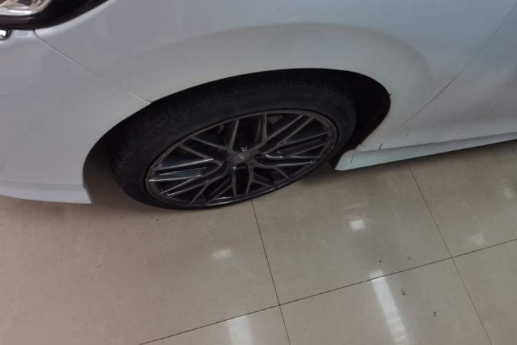 Used Honda Jade 2020 1.8L automatic Comfort version Exterior 4