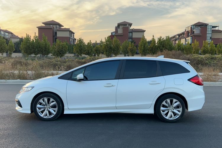 Used Honda Jade 2020 1.8L automatic Comfort version Exterior 5