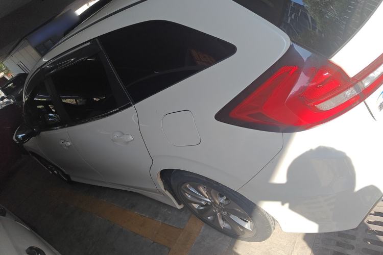 Used Honda Jade 2020 1.8L automatic Comfort version Exterior 5