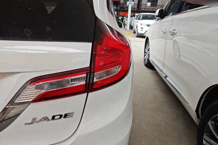 Used Honda Jade 2020 1.8L automatic Comfort version Exterior 6