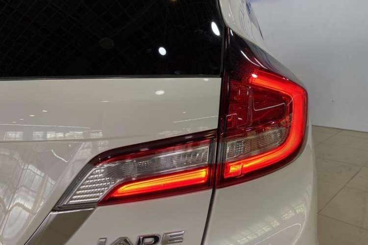 Used Honda Jade 2020 1.8L automatic Comfort version Exterior 8